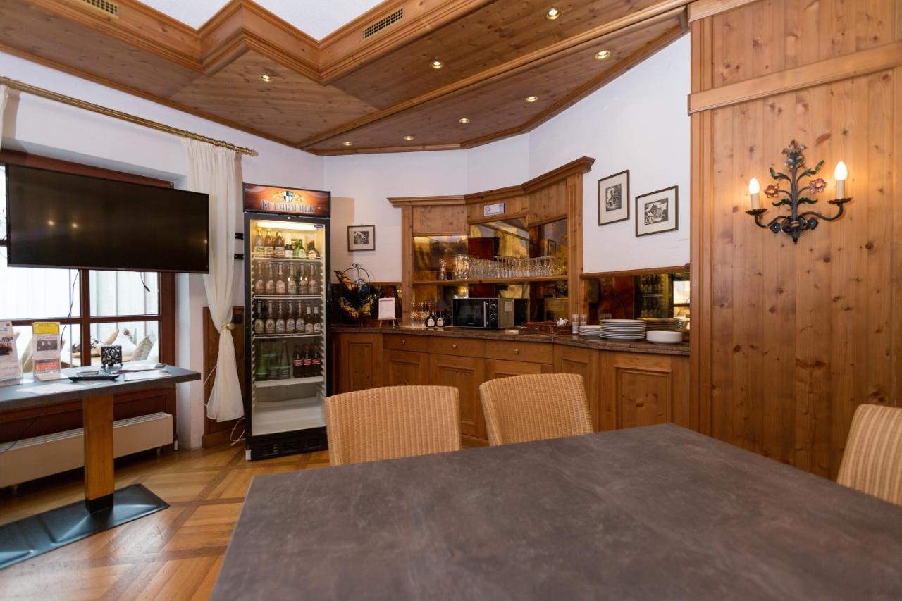Fraenkischer Hof Rehau ภายนอก รูปภาพ